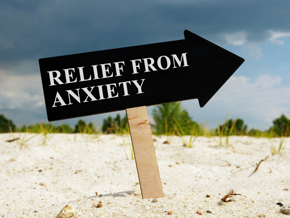 How to manage anxiety during stressful times 1 Manage anxiety during stressful times