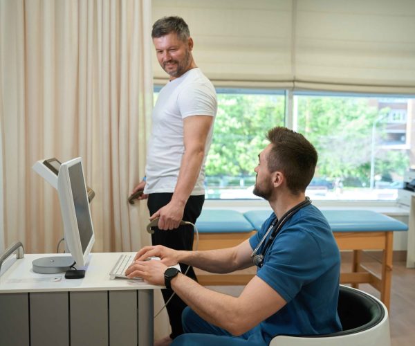 A detailed snapshot of fat mass, lean mass, and fluid status to guide your plan.