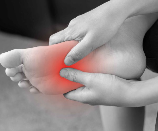 Metatarsal Fracture Treatment Nonsurgical or surgical care to heal broken metatarsal bones in the foot.